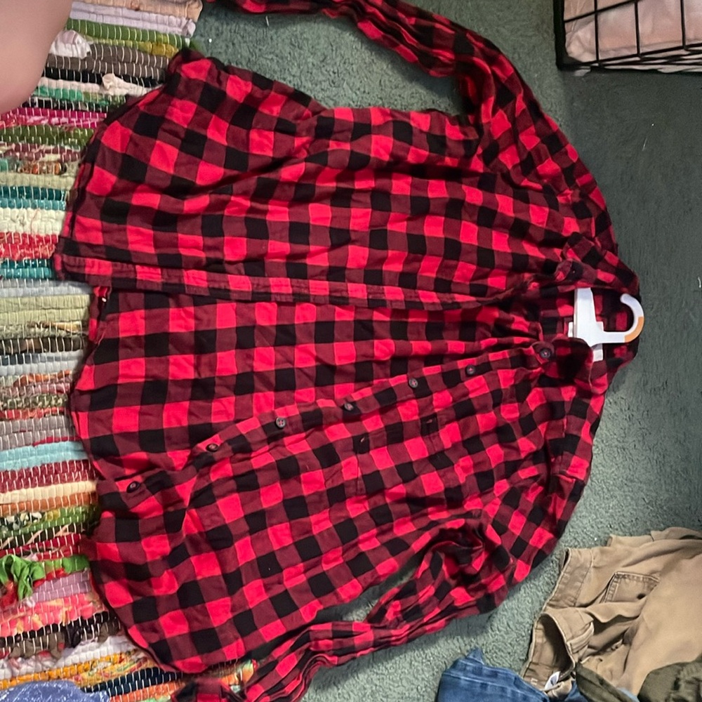 S.o. red checkered flannel shirt
